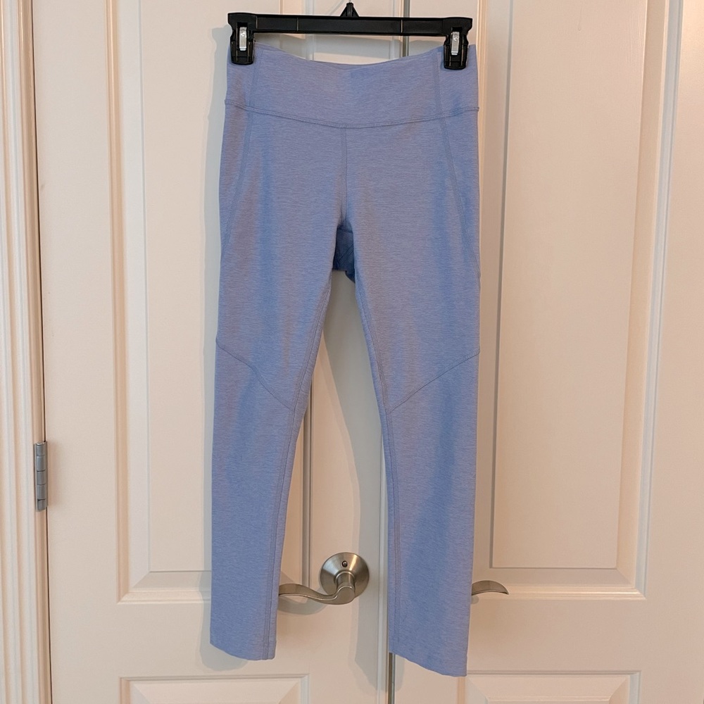 Lavender leggings.
